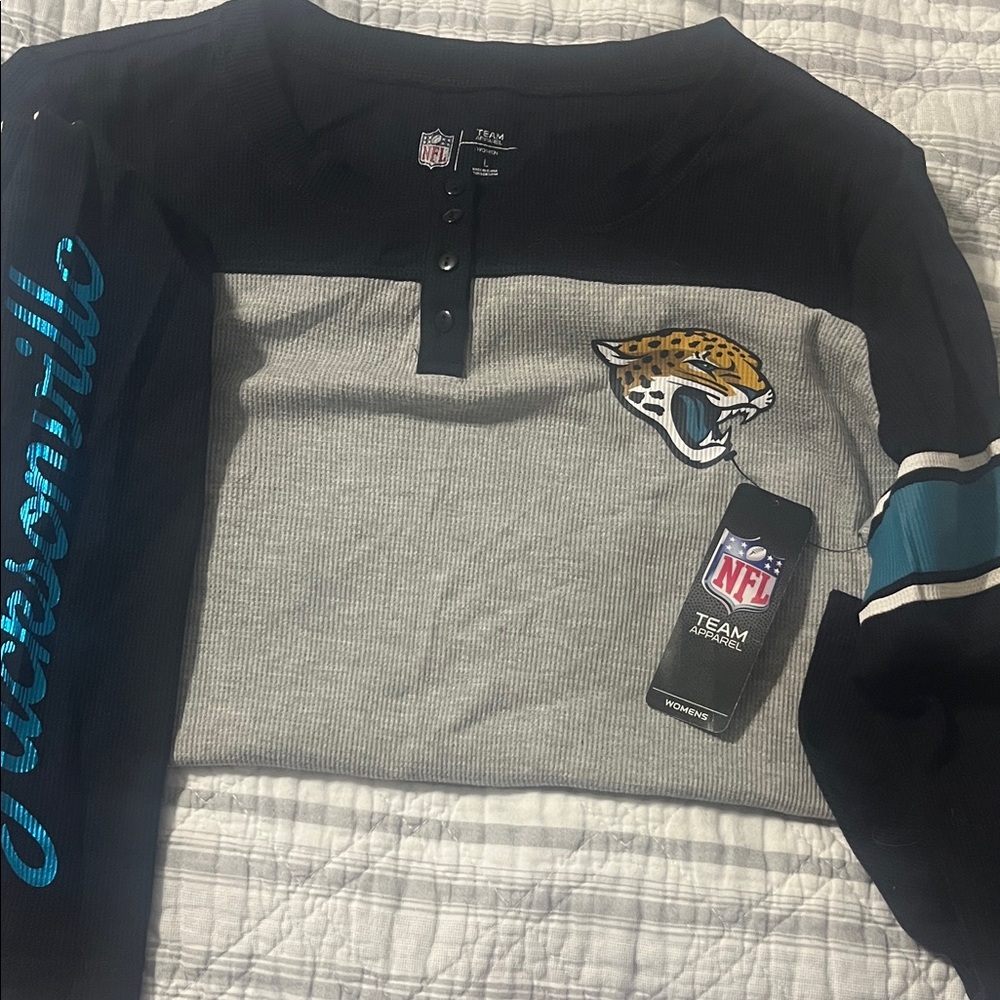 NFL Team Apparel Jacksonville Jaguars Long Sleeve Henley shirt NWT